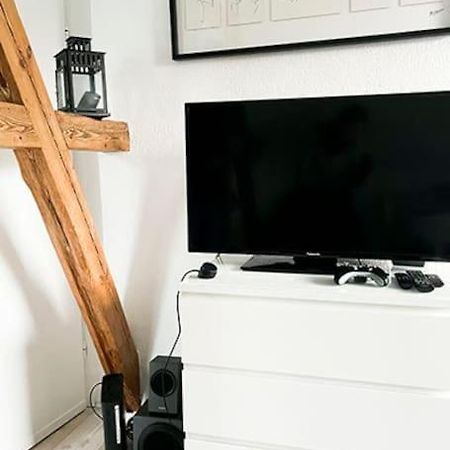 Modernes Apartment Mit Balkon Free Parking Netflix Целле Екстер'єр фото